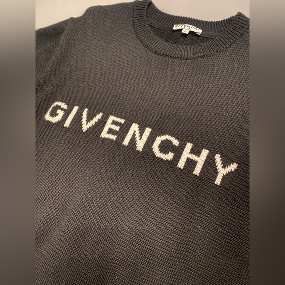 Givenchy sweater - Picture 6 of 14